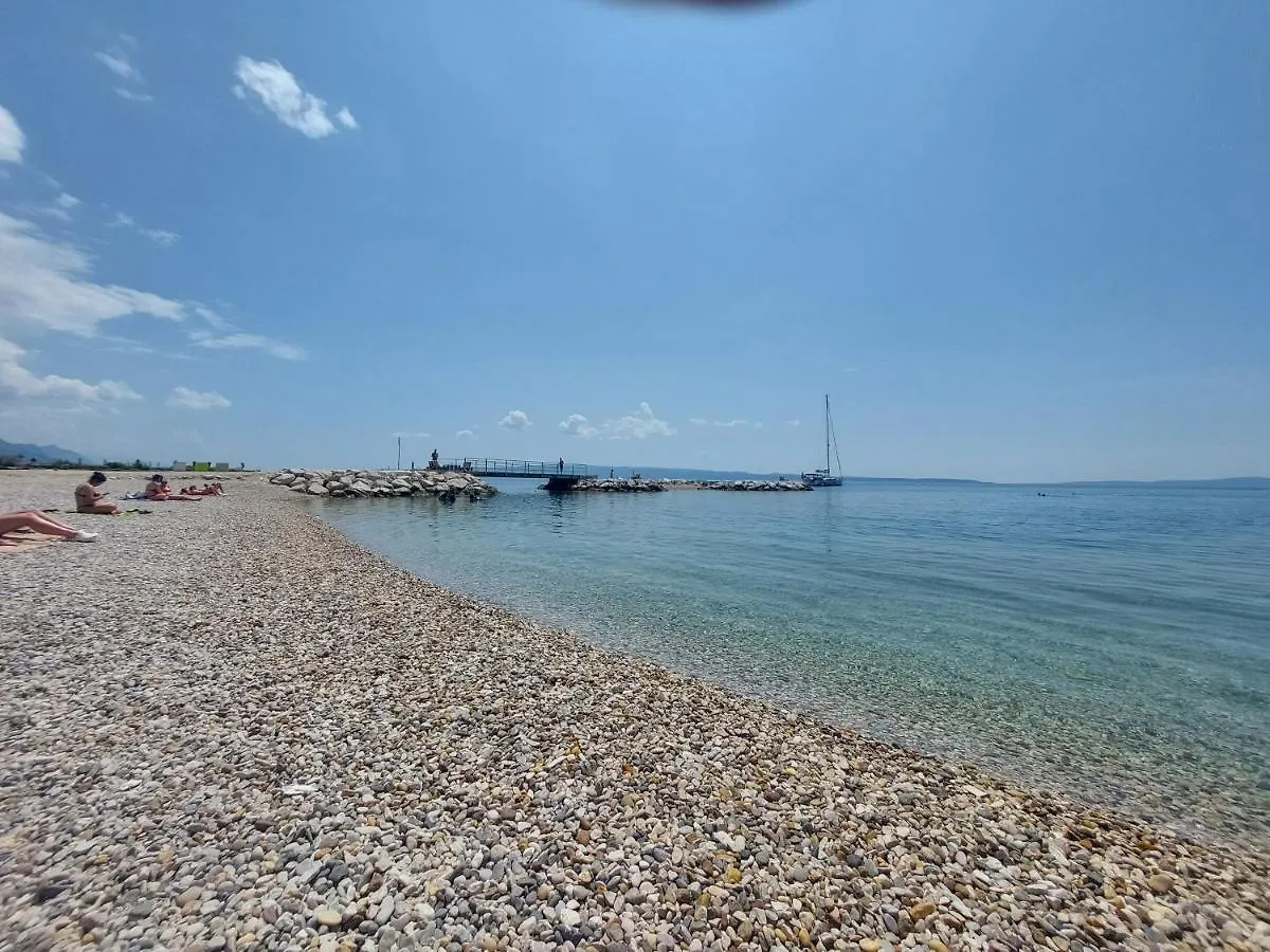 Apartment Apartman Monika Near The Beach Split